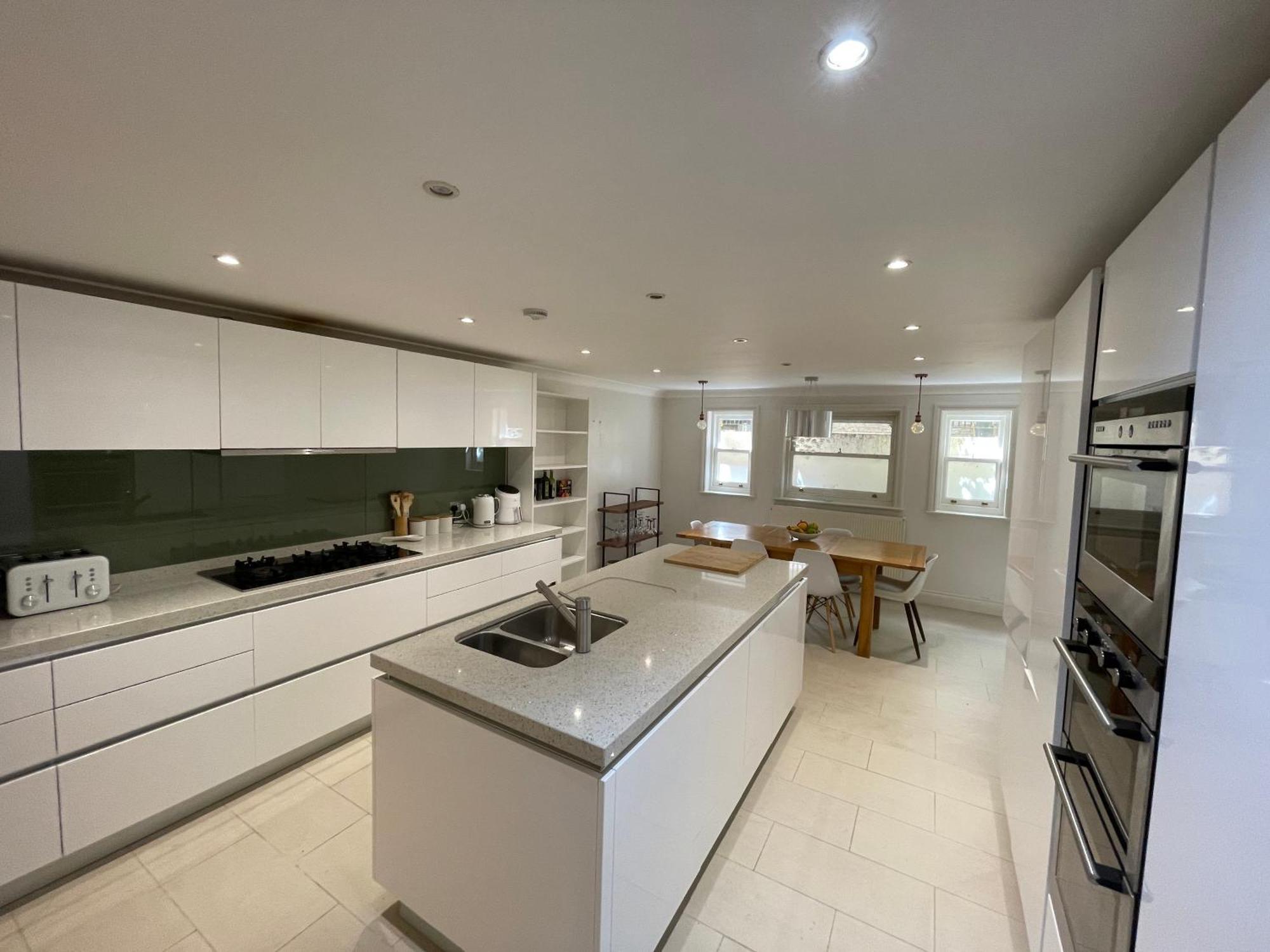 5 Bed House - Fancy - Sleep Up To 12 - Central London Eksteriør billede