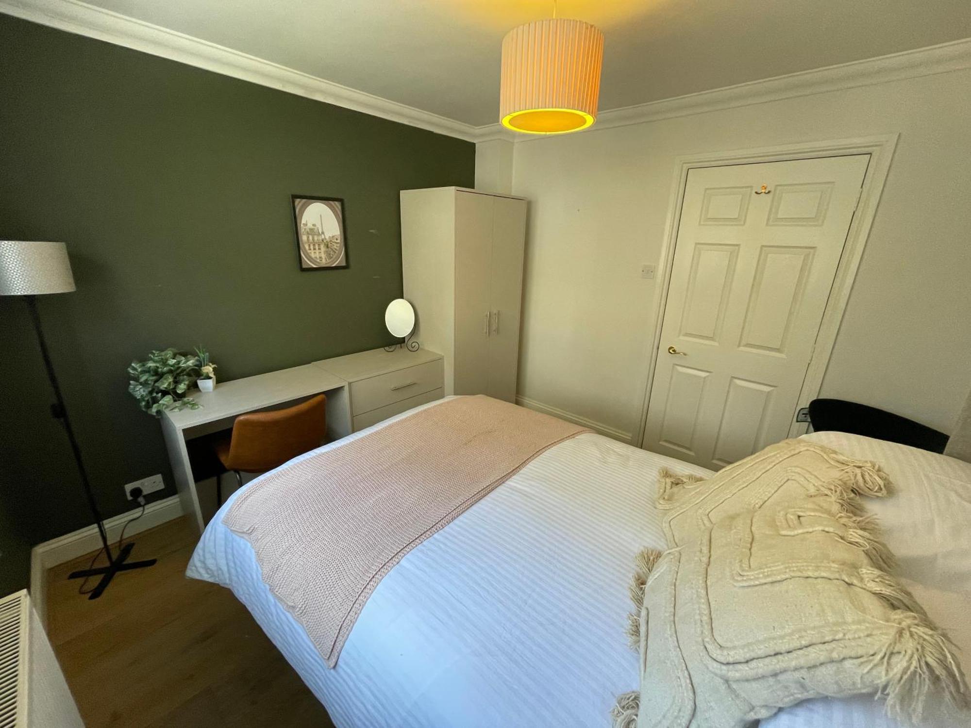 5 Bed House - Fancy - Sleep Up To 12 - Central London Eksteriør billede